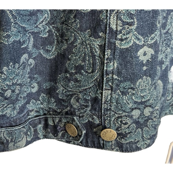 Chico’s Denim Jacket Floral size 2 All Cotton Lightweight Holiday Christmas - Picture 13 of 13